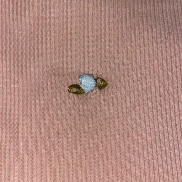 Rosebud Nips - Picture 3 of 4